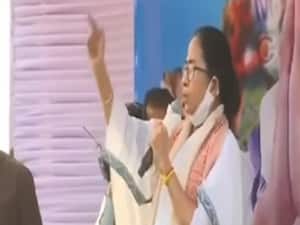 बंगाल की सियासत के 'तीस' मार खां...ममता बोलीं - 30 सीट जीत कर दिखाए बीजेपी