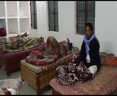 कड़ाके की ठंड में रैन बसेरे में किस हालत में हैं लोग, देखें ये ग्राउंड रिपोर्ट | ABP Ganga 