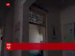 Jhansi: This hospital is running without electricity for 10 years | Ghanti Bajao
