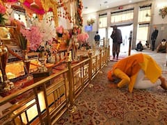 PM Modi ने Gurdwara Rakab Ganj Sahib में माथा टेका