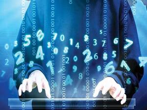 सनसनी: सैंटा के भेष में 'साइबर लुटेरों' से सावधान !