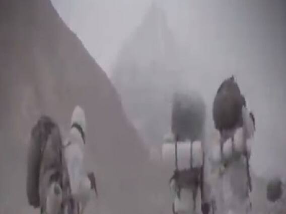 અસ્મિતા વિશેષઃ બરફની વચ્ચે ભારતના બાજીગર