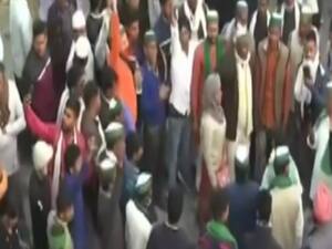 Will a meeting between farmers & govt yield results tomorrow? | Master Stroke 