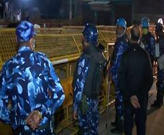 Farmer Protest | शेतकऱ्यांच्या संघर्षाचे 12 दिवस, 12 कहाण्या.. पाण्याचे फवारे मारणारं सरकार चर्चांसाठी नरमलं