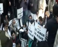 Congress March | कृषी कायद्याविरोधात राहुल गांधी रस्त्यावर