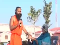 યોગ ભગાવે રોગઃ કમરના દુખાવામાં મર્કટાસન કરો