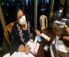 Airport Covid Test | मुंबई विमानतळावर कोरोना चाचणीसाठी 1400रु. 24 तासांनंतर अहवाल, प्रवाशांचा आक्षेप