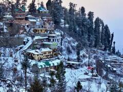 पहाड़ों पर बर्फबारी, मैदान में ठंड, लखनऊ में दिखा शीतलहर का प्रकोप