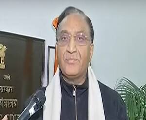 Farmers Protest: किसानों को कैसे मनाएगी सरकार, सुनें- इस पर क्या बोले Ramesh Pokhriyal Nishank