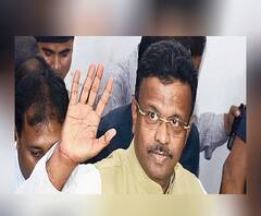 West Bengal Assembly Election 2021: 'ভিতুরাই দল ছেড়ে যাচ্ছে', তৃণমূল নেতাদের দলত্যাগ প্রসঙ্গে বলছেন ফিরহাদ হাকিম