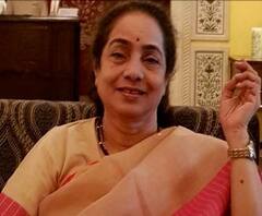 उ.प्रदेशातील भातखंडे संगीत विद्यापीठाच्या कुलगुरु श्रुती सडोलीकर यांना पदावरुन हटवलं