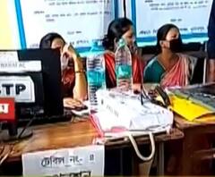 Duare Duare Sarkar: বেলডাঙা থেকে সিউড়ি হয়ে বালিগঞ্জ, রাজ্যজুড়ে 'দুয়ারে সরকার', প্রথম দিনেই চোখে পড়েছে লম্বা ভিড়