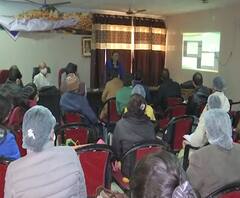 Corona Vaccination की Training में क्या-कुछ सिखाया जा रहा है?| Varanasi| ABPGanga 