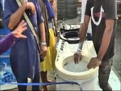 Agitating Farmers install Washing Machines at Singhu Border | Ground Report