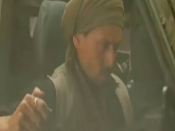 सदी का सबसे खौफनाक 'खलनायक' बनेंगे Tiger Shroff? Khabar Filmy Hai