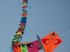 ઉત્તરાયણ પર પતંગ ચગાવવાને લઈને રાજકોટ પોલીસે બહાર પાડ્યું જાહેરનામું, શું આપ્યો આદેશ?  જુઓ વીડિયો