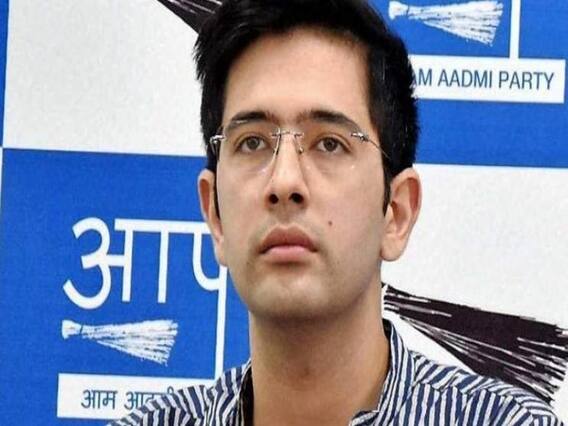 Raghav Chadha, Atishi Marlena समेत AAP के पांच नेताओं को हिरासत में लिया गया
