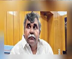 জিতেন্দ্র তিওয়ারির ছবিতে কালি, পদত্যাগের পরই আসানসোলে ছেঁড়া হল ফ্লেক্স