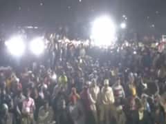 कृषि कानूनों का समर्थन करते हुए गाजियाबाद के रामलीला ग्राउंड में जमा हुए भारी संख्या में किसान