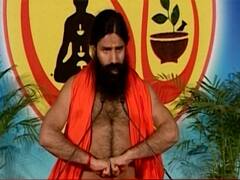 Baba Ramdev shares yoga asanas for healthy lifestyle | Yog Yatra