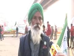 देखें कैसे आंदोलन पर बैठे किसान रख रहे हैं Border की सफाई का ध्यान? 