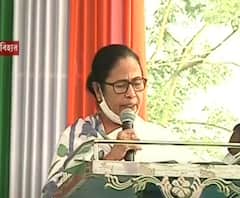 Mamata Banerjee in Cooch Behar: 'বলছে জন গণ মন তুলে দাও, ক্ষমতা থাকলে হাত দিয়ে দেখ', আক্রমণ মমতার 