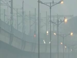 Delhi Weather: शीत लहर की चपेट में दिल्ली, आज पूरे दिन चलेगी ठंडी हवायें