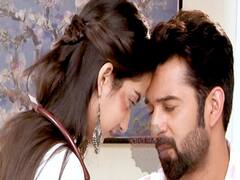 Chahat gives Neel stitches for her practical exam