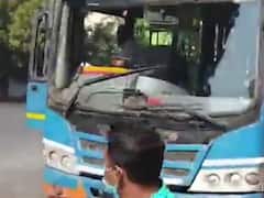 અમદાવાદમાં બંધ પળાવવા નિકળેલા કોંગ્રેસના કાર્યકરો BRTS બસની ચાવી લઈને જ ભાગી ગયા, જુઓ વીડિયો