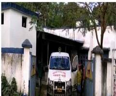 তপনে তৃণমূল নেতার ছেলের রক্তাক্ত দেহ উদ্ধার, খুনের অভিযোগ ঘিরে শুরু তরজা 