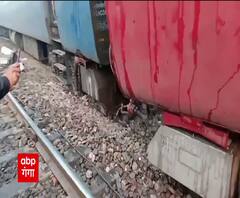 Charbagh Station पर टला बड़ा हादसा, पैसेंजर गाड़ी के 2 कोच पटरी से उतरे | ABP Ganga 