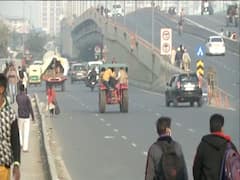 कुछ किसानों का जत्था दिल्ली से वापस गाजीपुर बॉर्डर की ओर लौटा