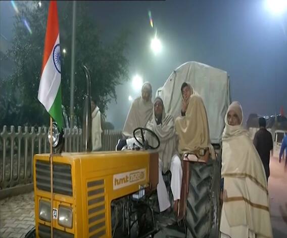 TOP 50 | शेतकऱ्यांवर दहशतवाद्यांची वक्रदृष्टी | सकाळच्या 50 सुपरफास्ट बातम्या | 26 जानेवारी 2021