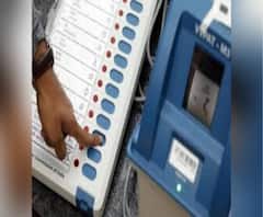 West Bengal Elections 2021: ইভিএমের কারচুপিতে একের ভোট যেতে পারে অন্যের কাছে? জানাবে অবসরপ্রাপ্ত আমলাদের রিপোর্ট 