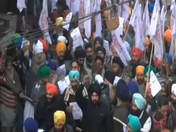 कृषि कानूनों पर और सख्त हुए किसान, क्या 8वें दौर की बैठक के बाद खत्म होगा आंदोलन?