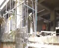 Ananda Sakal III: বিভূতিভূষণের বাড়ি সংস্কারকে কেন্দ্র করে শাসকদলে 'গোষ্ঠীদ্বন্দ্ব', বিধ্বংসী আগুন ভস্মীভূত বেহালার প্লাস্টিক কারখানার একাংশ