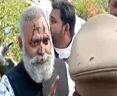 आप MLA पर स्याही फेंकने वाले को कांग्रेस विधायक ने किया सम्मानित, CM Yigi की शान में पढ़े कसीदे