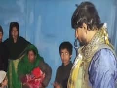 बर्फबारी में फंसे मां और बच्चे के लिए देवदूत बनी भारतीय सेना