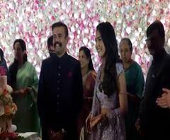 संजय राऊतांची कन्या पूर्वशी हिचा साखरपुडा संपन्न! जिल्हाधिकारी राजेश नार्वेकर राऊतांचे व्याही होणार