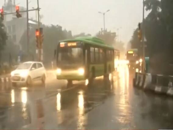 पहाड़ों पर बर्फबारी का असर उत्तर भारत में, Delhi NCR में बढ़ी ठंड, बारिश की भी चेतावनी