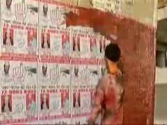 સ્થાનિક સ્વરાજની ચૂંટણી જાહેર થતા અમદાવાદ પ્રશાસન એક્શનમાં, રાજકીય પક્ષોના બોર્ડ દૂર કર્યા