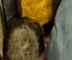 D Mart Lift Accident | डी मार्टच्या लिफ्टमध्ये 13 नागरिक अडकले, अडीच तासांनतर सुटका