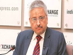 क्या Corona Vaccine पर जल्दबाजी में फैसला लिया गया? देखिए AIIMS के डायरेक्टर का जवाब