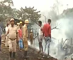 বাগবাজারের পর এবার নারকেলডাঙায় ঝুপড়িতে আগুন, ঘটনাস্থলে দমকলের ৩টি ইঞ্জিন