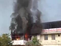 અમદાવાદના બારેજા પાસે આસ્થા હોસ્પિટલમાં ભીષણ આગ, કોઇ જાનહાનિ નહીં