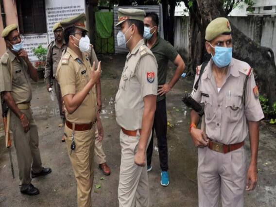 Budaun case: मुख्य आरोपी सत्यनारायण गिरफ्तार, गांव वालों ने पकड़कर पुलिस को सौंपा