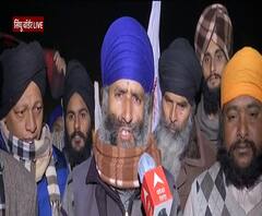 आंदोलन पर बैठे किसानों ने कैसे मनाई Lohri ? | Kisan Andolan| Singhu Border | ABP Ganga 