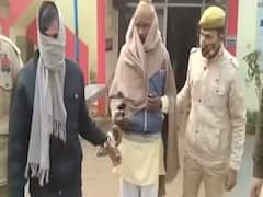 Badaun Case: Victim's family demands CBI investigation 