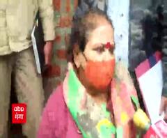 बदायूं कांडः महिला आयोग की सदस्य चंद्रमुखी के जिस बयान से मचा है बवाल | Budaun | ABP Ganga 