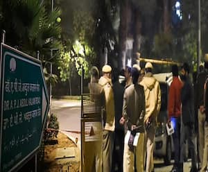 आतंकियों ने दिल्ली बम धमाके को बताया ट्रेलर, जांच एजेंसियों को मिला लेटर | Israel Embassy Blast